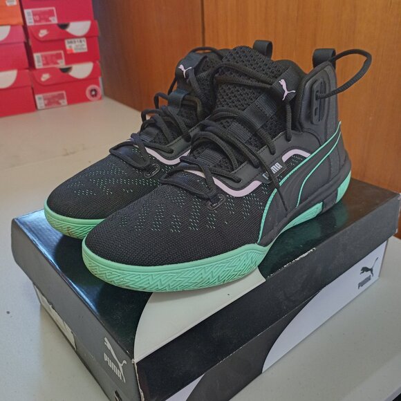 Size 10.5 - Puma Legacy Dark Mode og box worn once - Picture 7 of 11